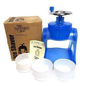 Pampered Chef Ice Shaver #2945 with 3 Cups / Lids Discontinued